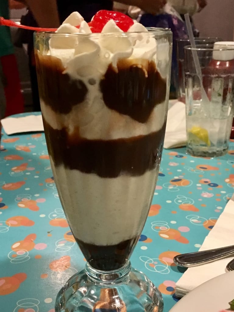 50s Prime Time Cafe Review ice cream sundae