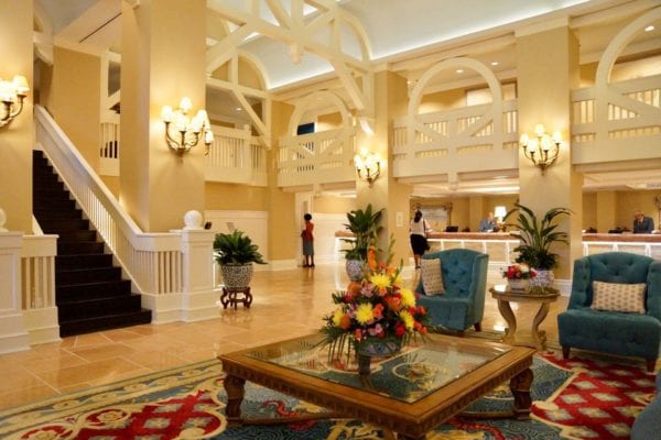beach club lobby table and chairs