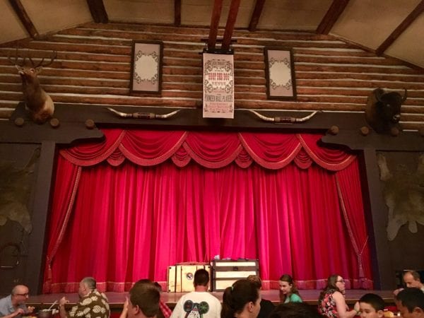 Hoop Dee Doo Musical Revue Stage