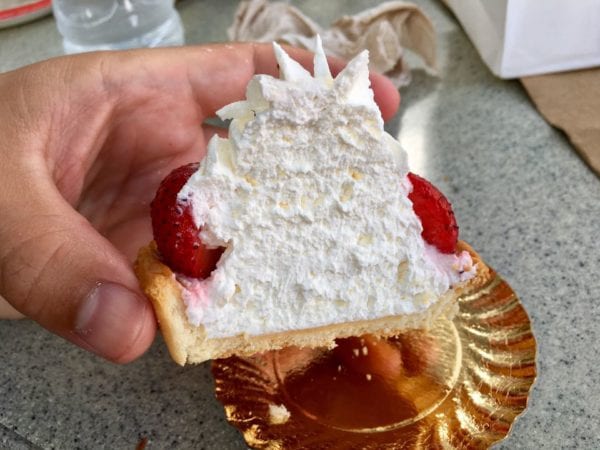 Les Halles Boulangerie Patisserie Review Strawberry Tart Fraises Inside