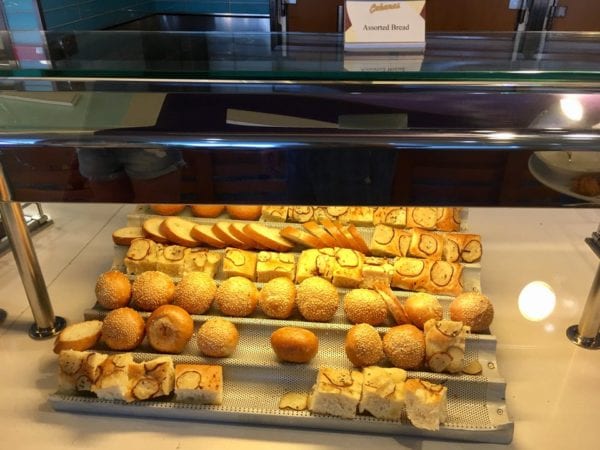 Disney Cruise Cabanas Lunch Review Bread and Rolls