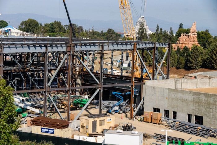 Star Wars Galaxy's Edge Construction first order battle buidling