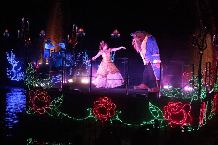 Fantasmic 2.0 Review beauty and the beast