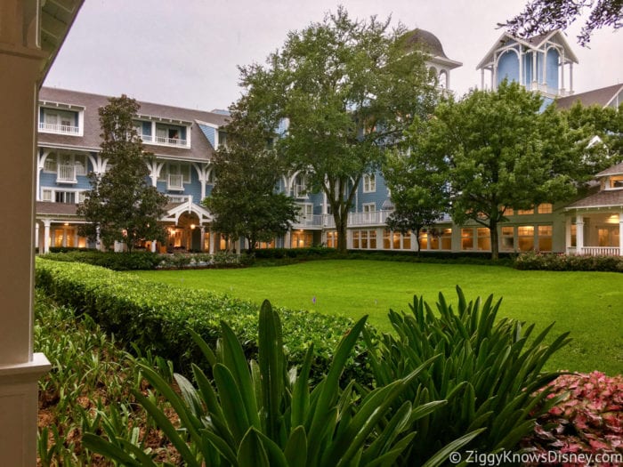 Hurricane Irma in Walt Disney World beach club villas courtyard