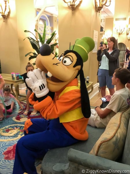 Hurricane Irma in Walt Disney World beach club goofy