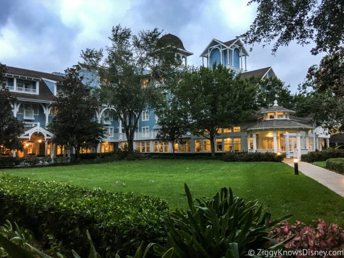 Hurricane Irma in Walt Disney World Beach Club Villas Courtyard
