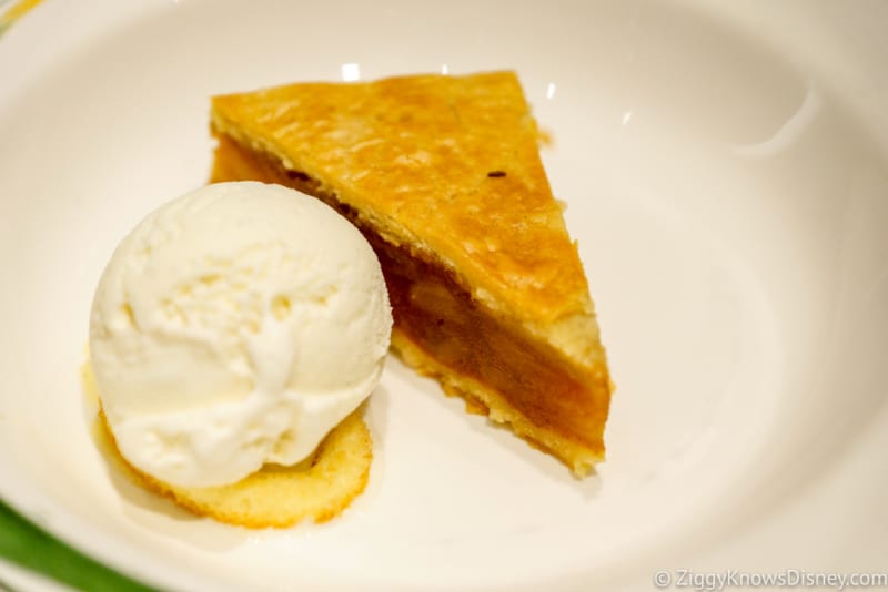 Carioca's Dinner Review Old Fashion Apple Pie
