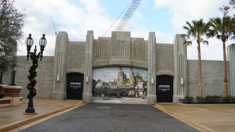 Star Wars Galaxy's Edge Entrance