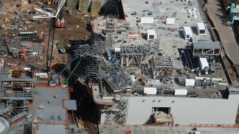 Galaxy's Edge construction update February 2018 battle escape roof