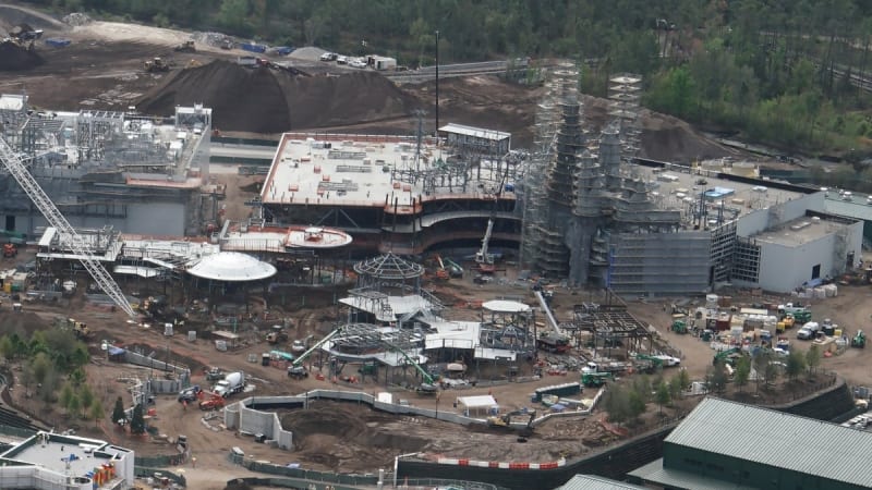 Star Wars Galaxy's Edge rockwork