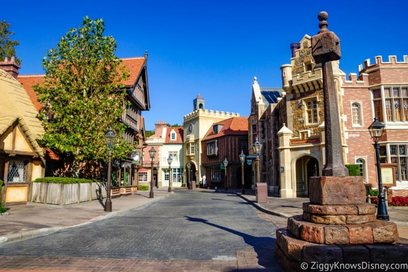 Smoking Section in Epcot's UK Pavilion