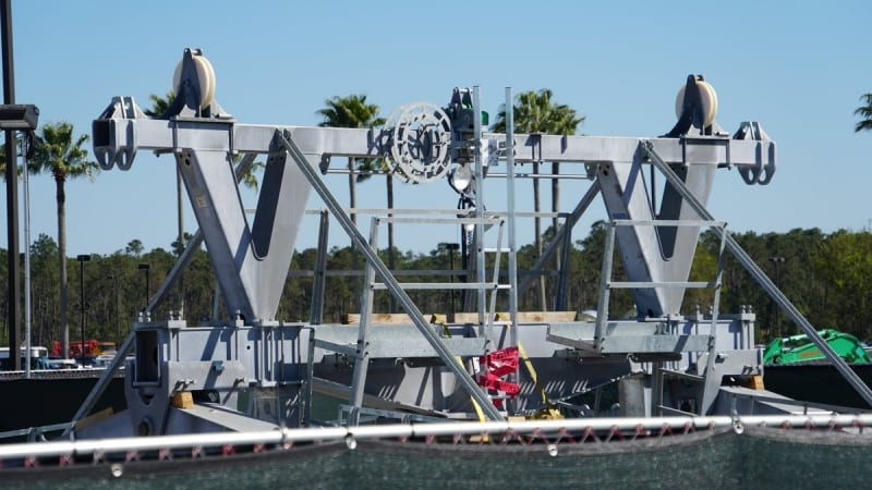 Supports Rise Disney Skyliner Station Hollywood Studios towers