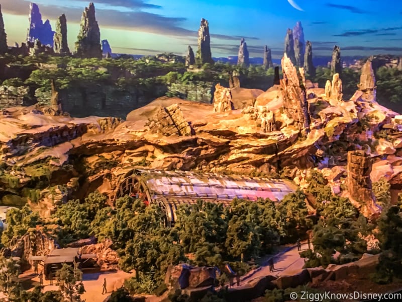 Star Wars Galaxy's Edge Battle Escape Entrance exit