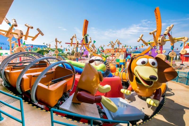 Toy Story Land Shanghai Disneyland Images Slinky Dog Spin