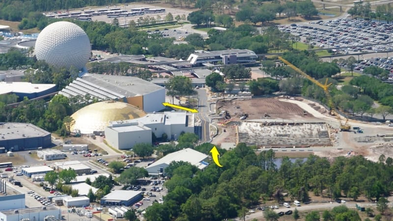 guardians of the galaxy coaster queue to show building path