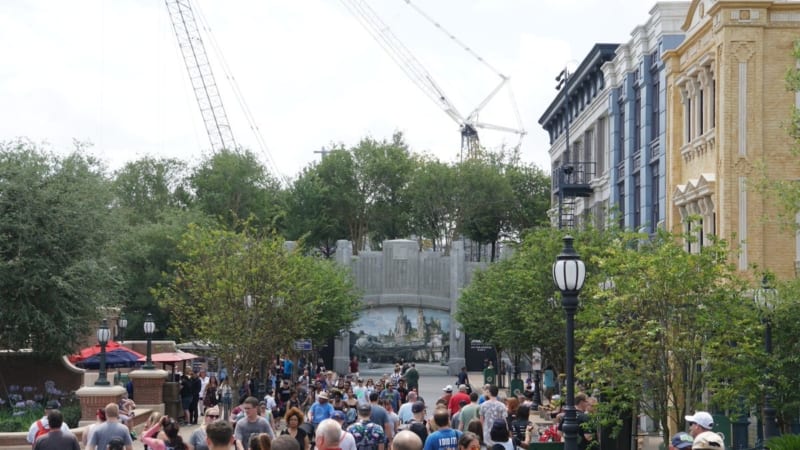 Galaxy's Edge Entrance blocked by Trees