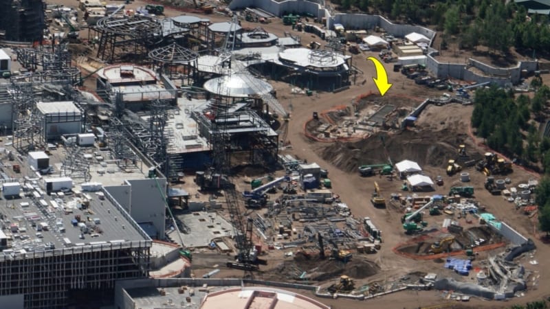 New Star Wars Galaxy's Edge Building