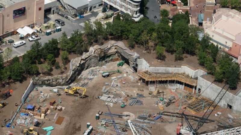 Star Wars Galaxy's Edge entrance rock work