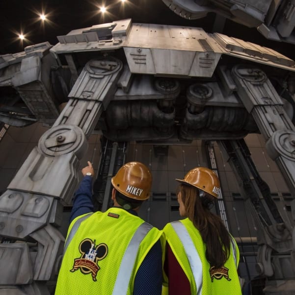 Look at the AT-AT Walkers Inside Battle Escape Attraction in Galaxy's Edge from the ground