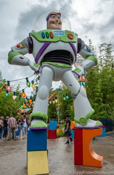 Sneak Peak at Toy Story Land Theming Disneyland Paris buzz lightyear figure