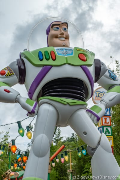 Sneak Peak at Toy Story Land Theming Disneyland Paris buzz lightyear