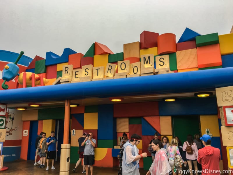 Toy Story Land Walkthrough Photo Tour 