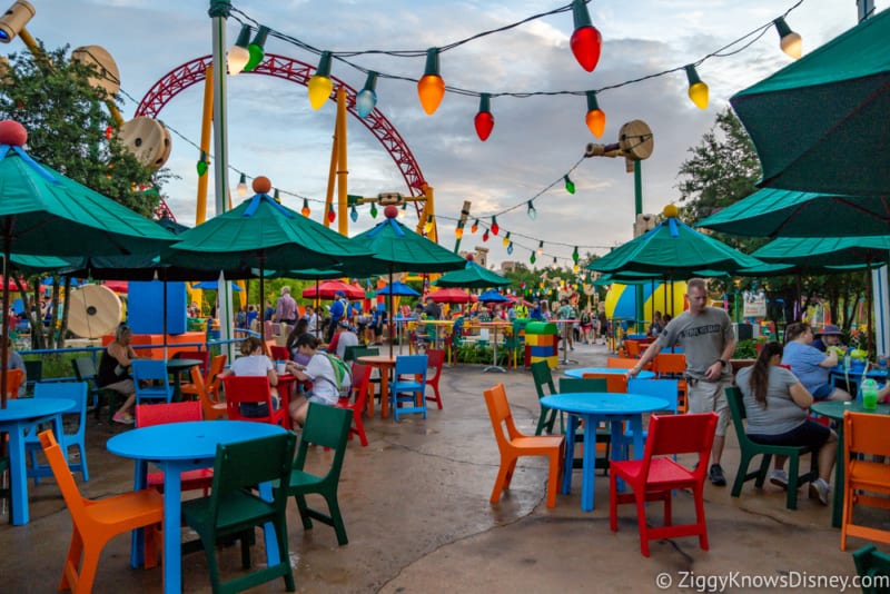 Woody's Lunch Box Review Toy Story Land tables