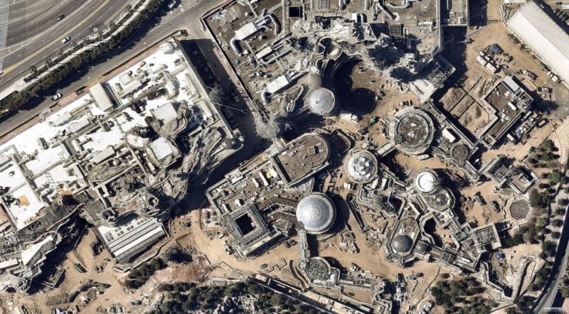 Latest Star Wars Galaxy's Edge Disneyland Aerial Construction photos black spire outpost