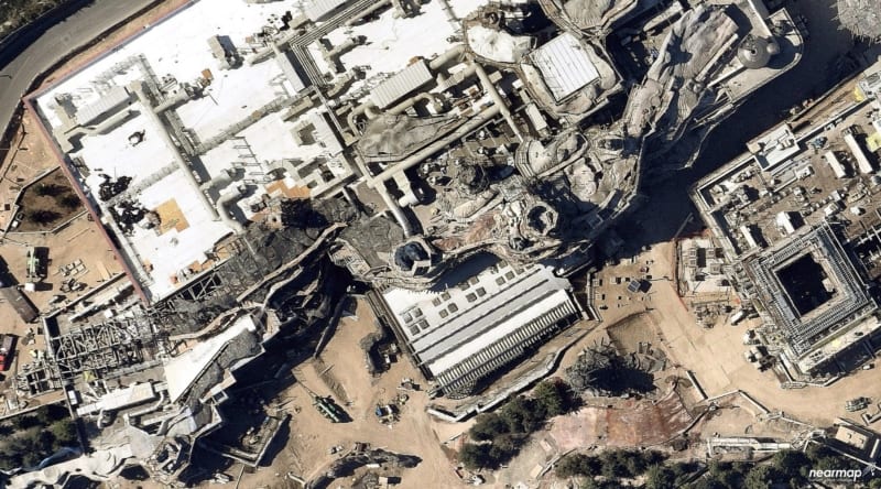 Latest Star Wars Galaxy's Edge Disneyland Aerial Construction photos battle escape