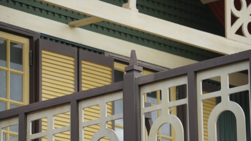 Magic Kingdom Club 33 in Adventureland has New Facade balcony railing
